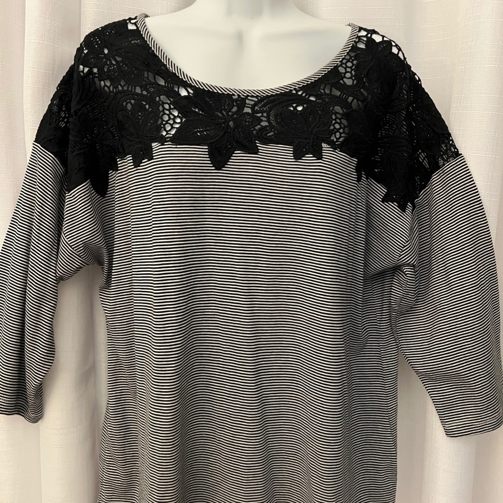 SPRING FWD SPECIAL! Christopher & Banks Tunic, Size XL,  NWT.